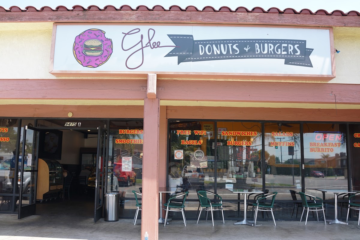 Glee Donuts & Burgers